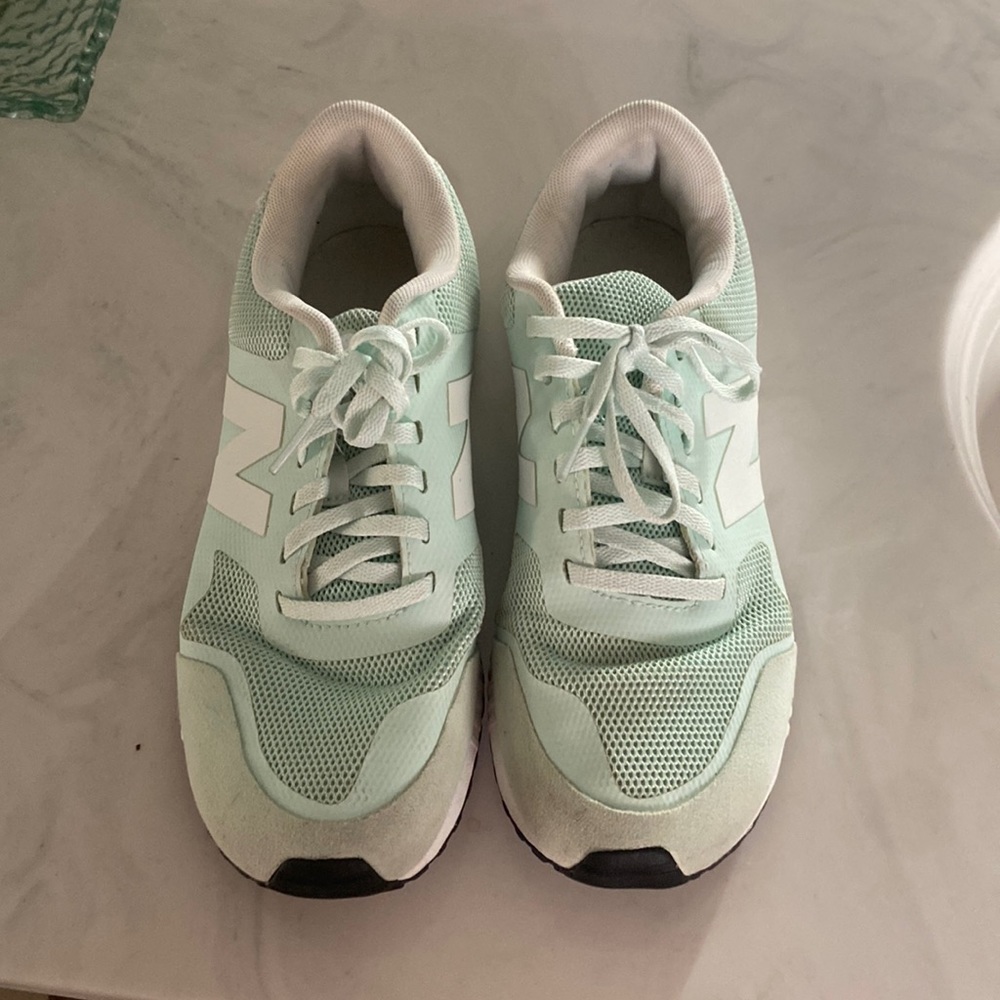 Women’s New Balance